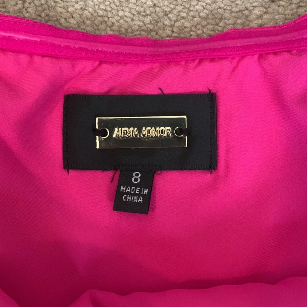 Alexia Admor Woman’s pink strapless jumpsuit size 8 - Picture 5 of 13